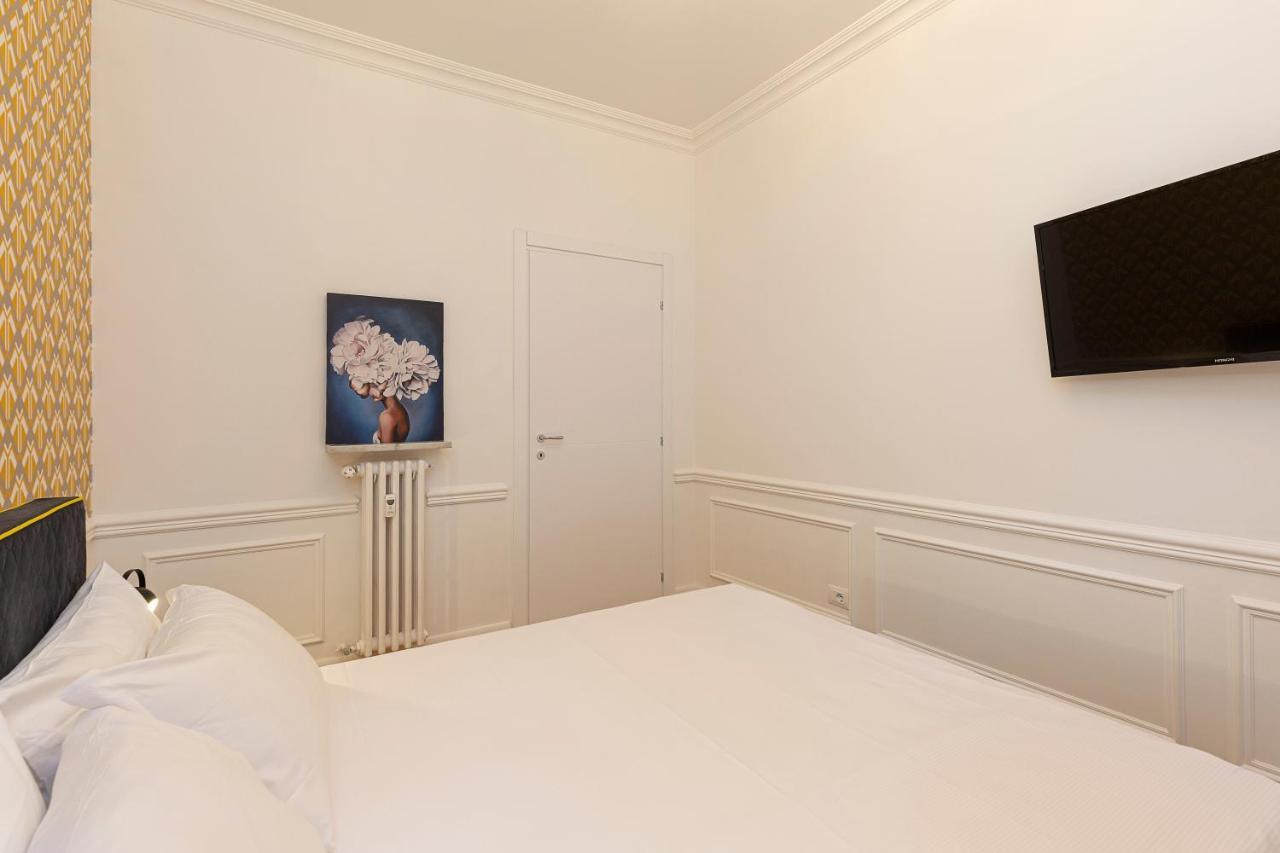 Alex Lodge - By Impero House Lesa Ngoại thất bức ảnh